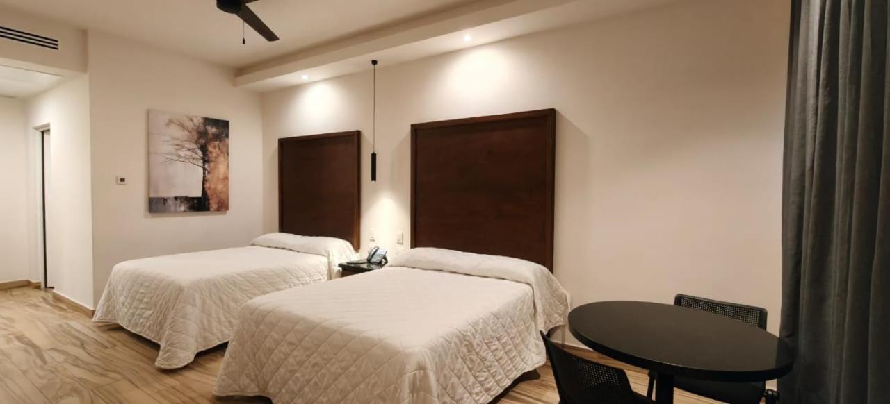 Hotel Gran Avenida, Navojoa Extérieur photo