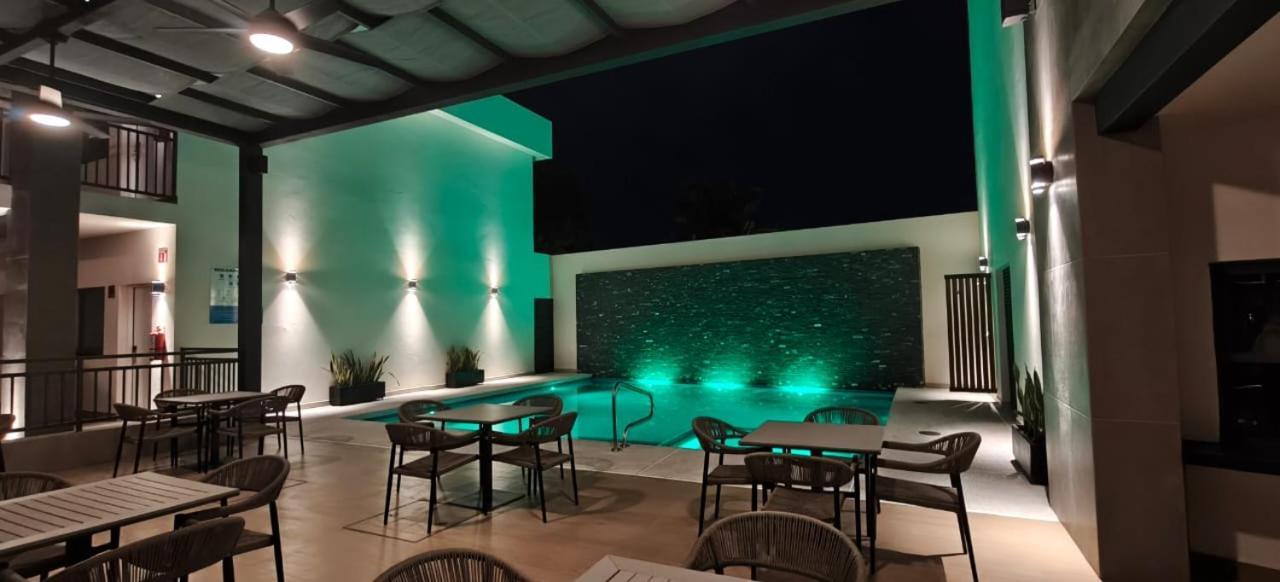 Hotel Gran Avenida, Navojoa Extérieur photo