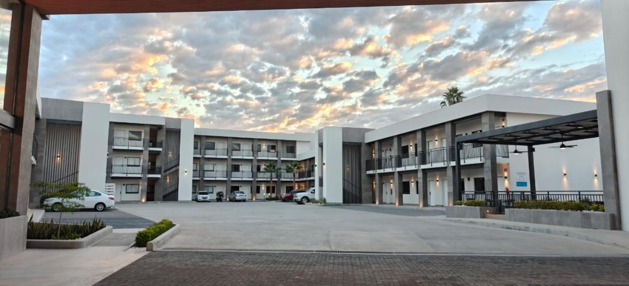 Hotel Gran Avenida, Navojoa Extérieur photo
